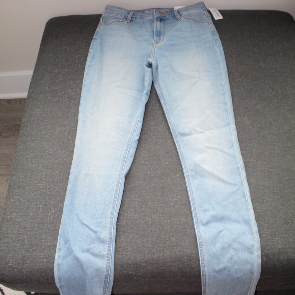 Brand New light washed jeans